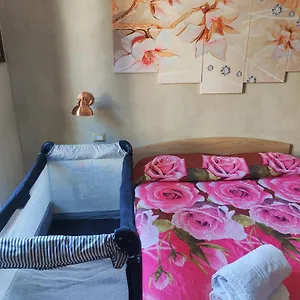 Pantaleone Holiday House , Aeroporto di Catania Fontana Rossa Italia
